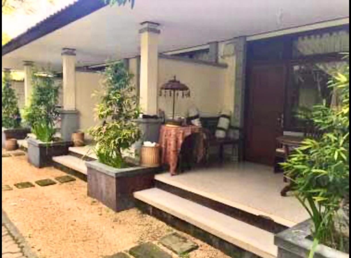 Gina'S Guest House Sanur Екстериор снимка
