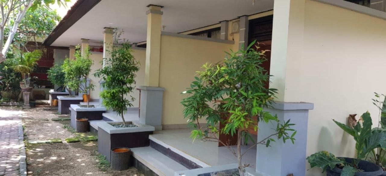 Gina'S Guest House Sanur Екстериор снимка